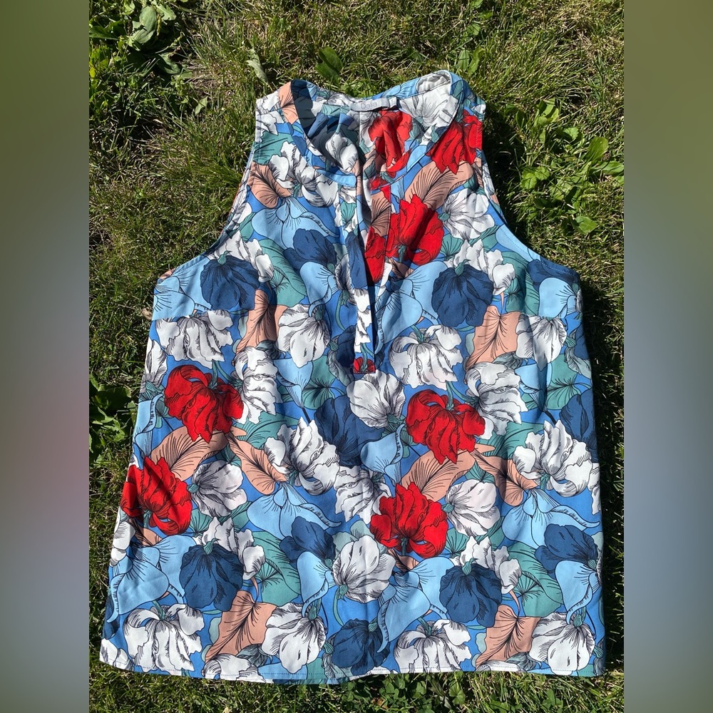 Dalia -top floral top